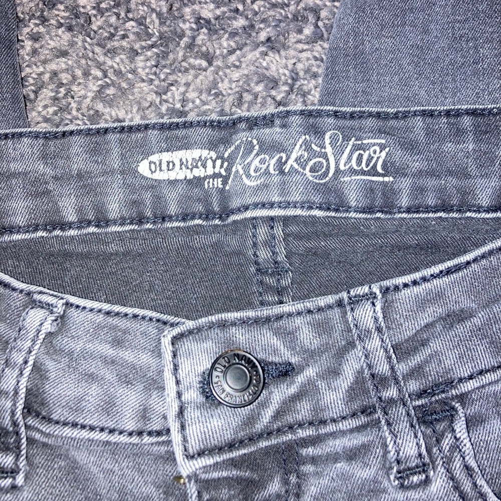 Old navy super skinny ripped jeans